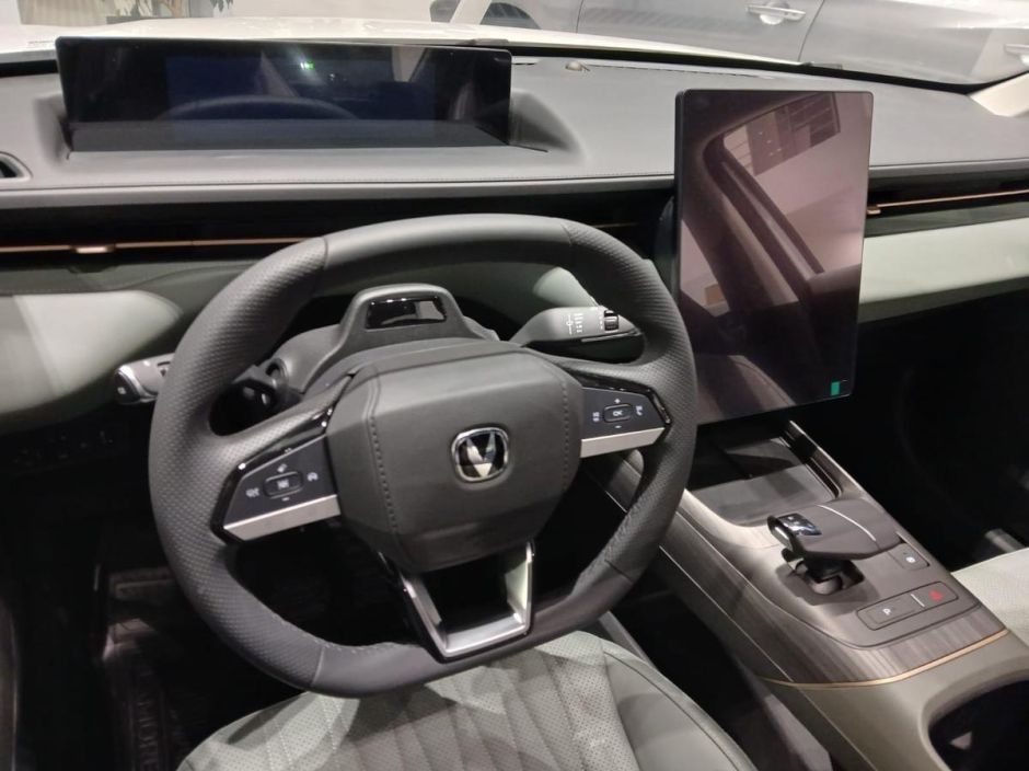 Changan Lamore 1.5 РКПП, 2024 фото 7