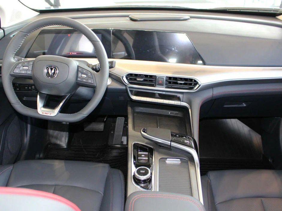 Changan UNI-T Tech 1.5 РКПП, 2024 фото 5