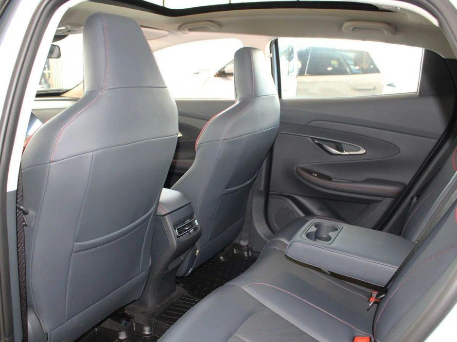 Changan UNI-T Tech 1.5 РКПП, 2024 фото 6