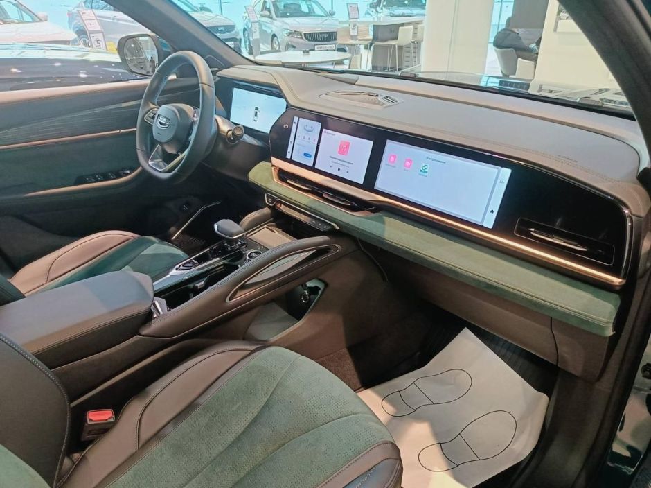 Geely Monjaro Exclusive 2.0 АКПП, 2024 фото 5