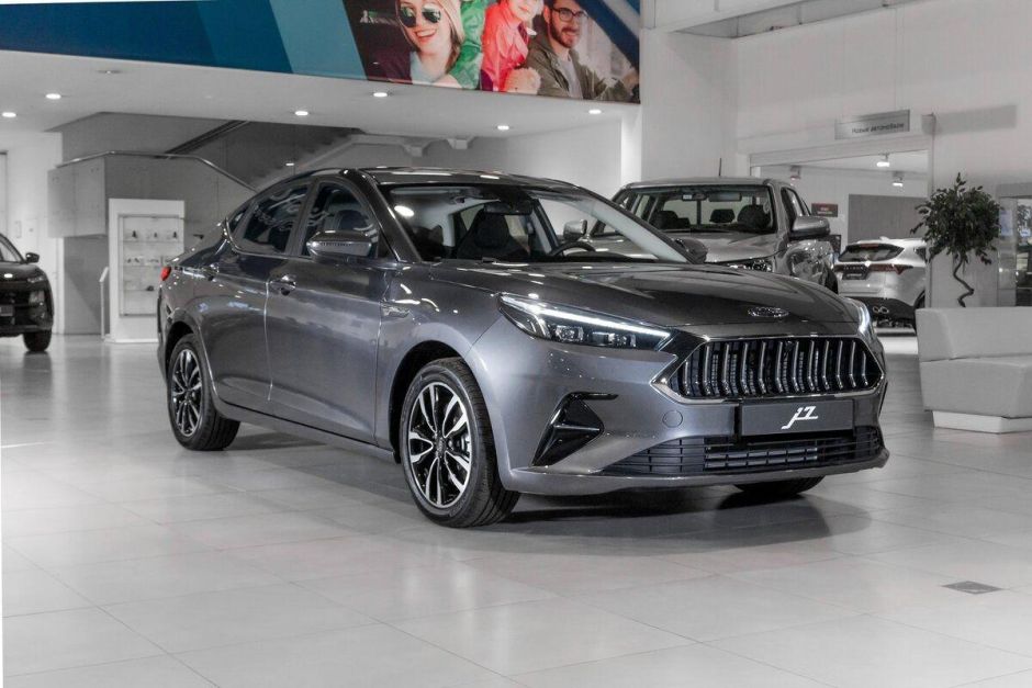 JAC J7 Luxury 1.5 CVT, 2024 фото 2