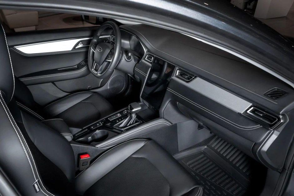 JAC J7 Luxury 1.5 CVT, 2024 фото 9