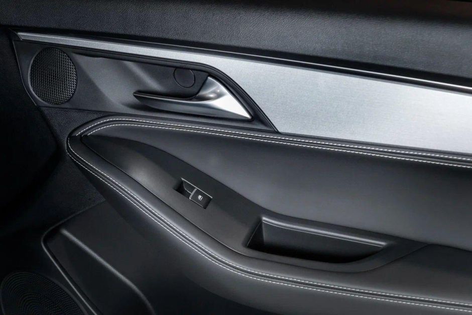 JAC J7 Luxury 1.5 CVT, 2024 фото 16