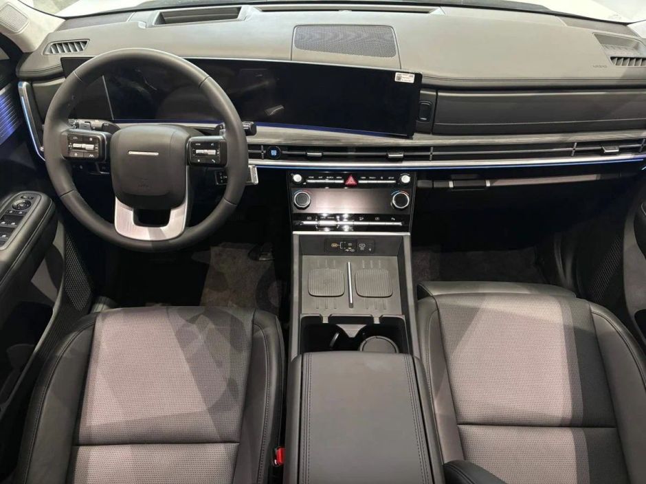 Hyundai Santa Fe Exclusive 2.5 РКПП, 2024 фото 5