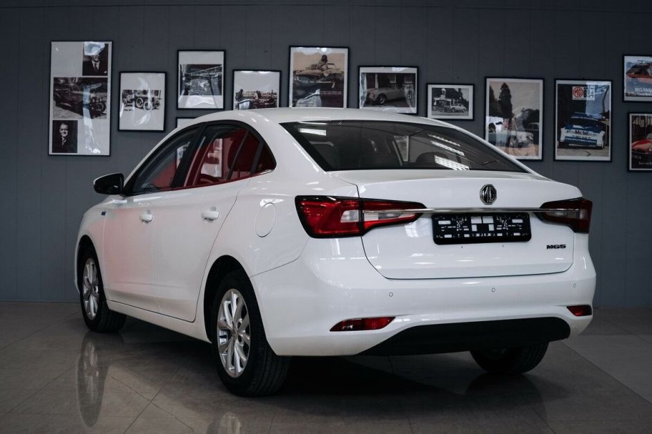 MG 5 Comfort 1.5 CVT, 2024 фото 4