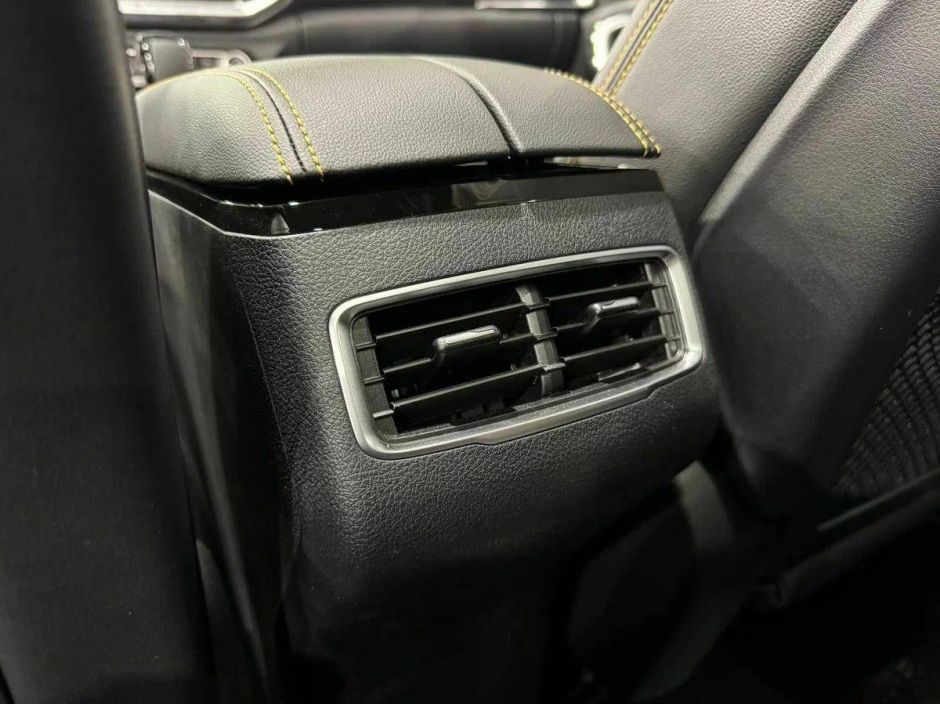 FAW Bestune T77 Luxury (DCT) 1.5 РКПП, 2025 фото 9