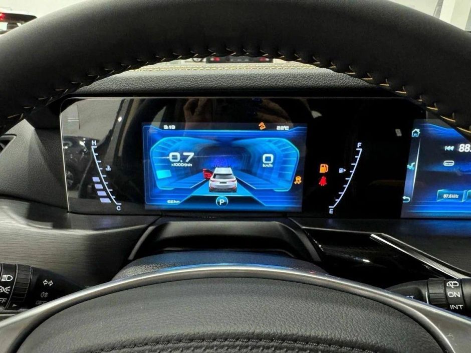 FAW Bestune T77 Luxury (DCT) 1.5 РКПП, 2025 фото 12