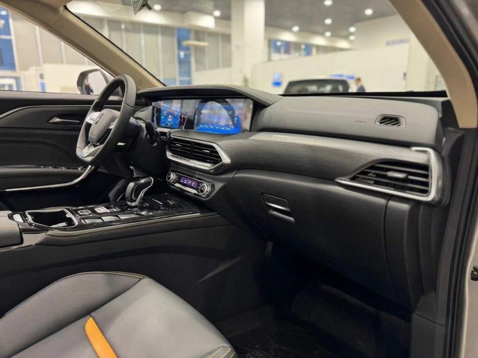 FAW Bestune T77 Luxury (DCT) 1.5 РКПП, 2025 фото 18