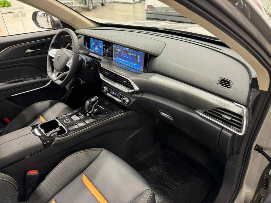 FAW Bestune T77 Luxury (DCT) 1.5 РКПП, 2025 фото 20