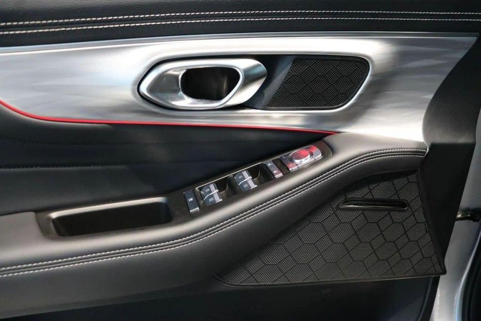 GAC GS8 2.0 АКПП, 2024 фото 11