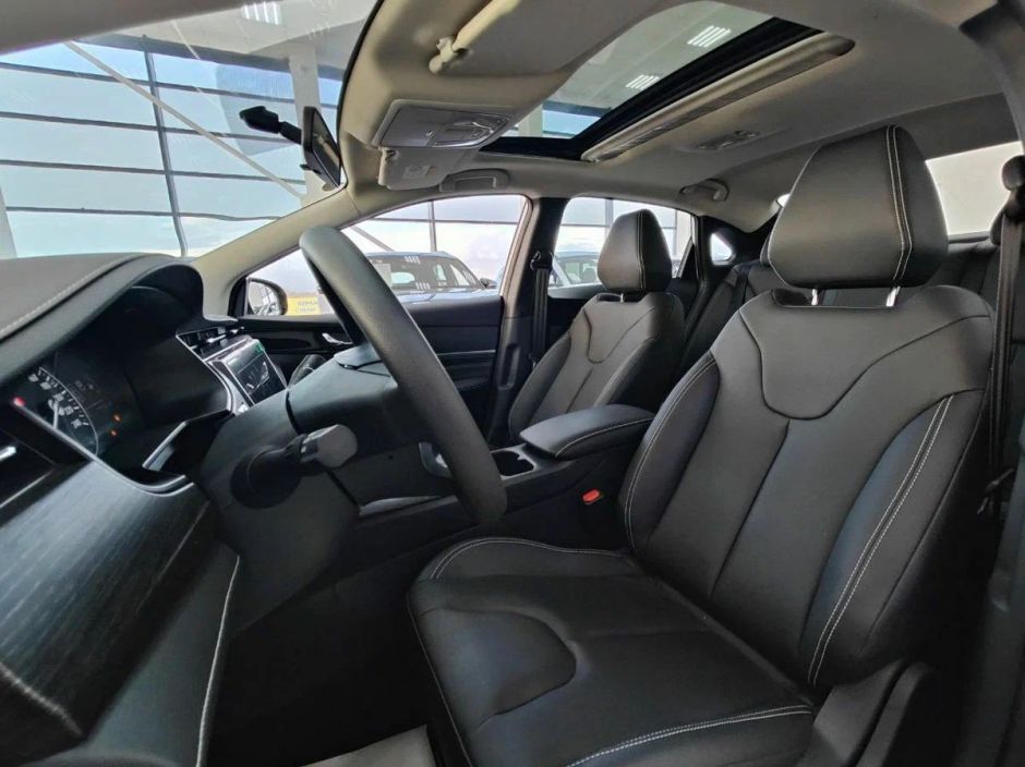 Venucia D60 Plus Elite 1.6 CVT, 2024 фото 7