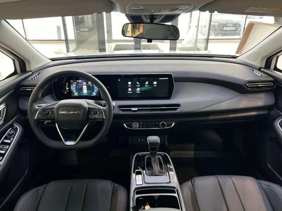 BAIC U5 Plus Honor CNG 1.5 CVT, 2024 фото 8