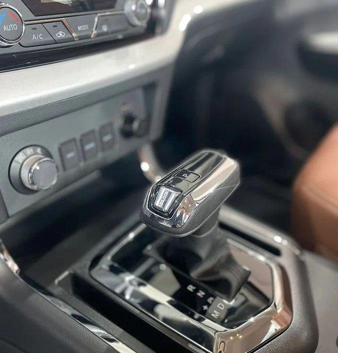 Dongfeng DF6 Luxury 2.3 АКПП, 2024 фото 9