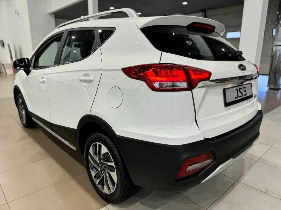 JAC JS3 Luxury 1.6 CVT, 2024 фото 4