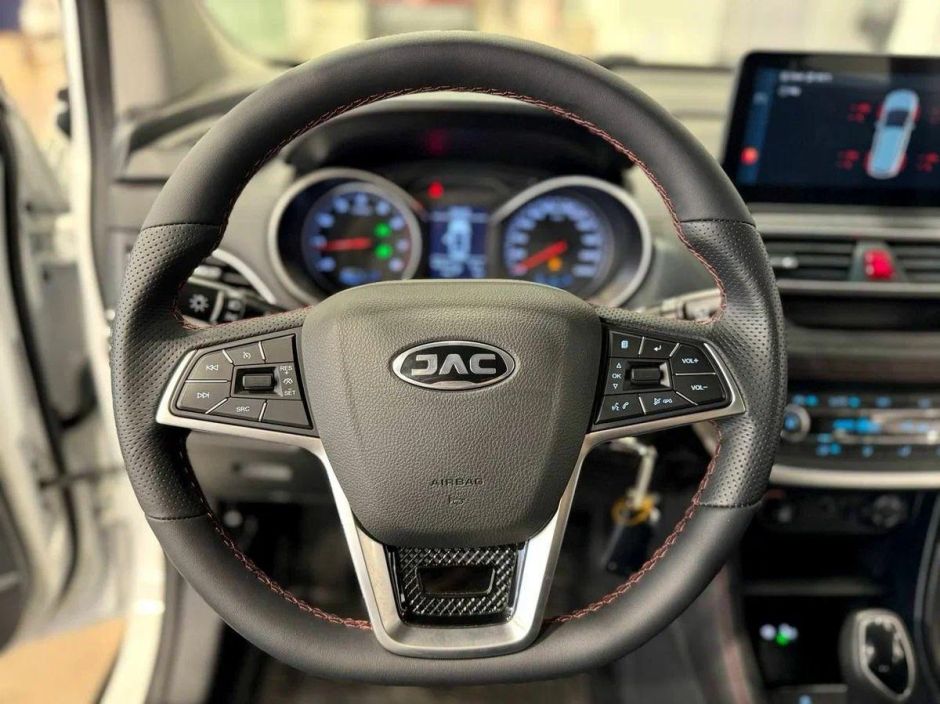 JAC JS3 Luxury 1.6 CVT, 2024 фото 5