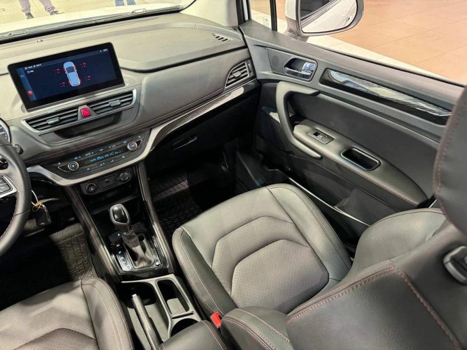 JAC JS3 Luxury 1.6 CVT, 2024 фото 8