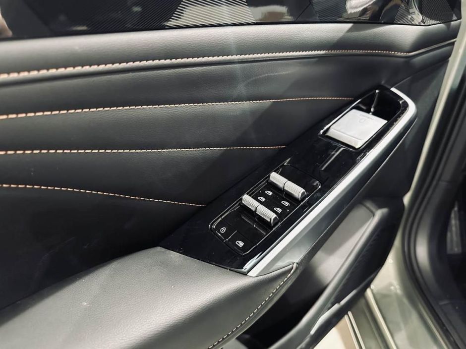 Geely Preface Flagship 2.0 РКПП, 2024 фото 9