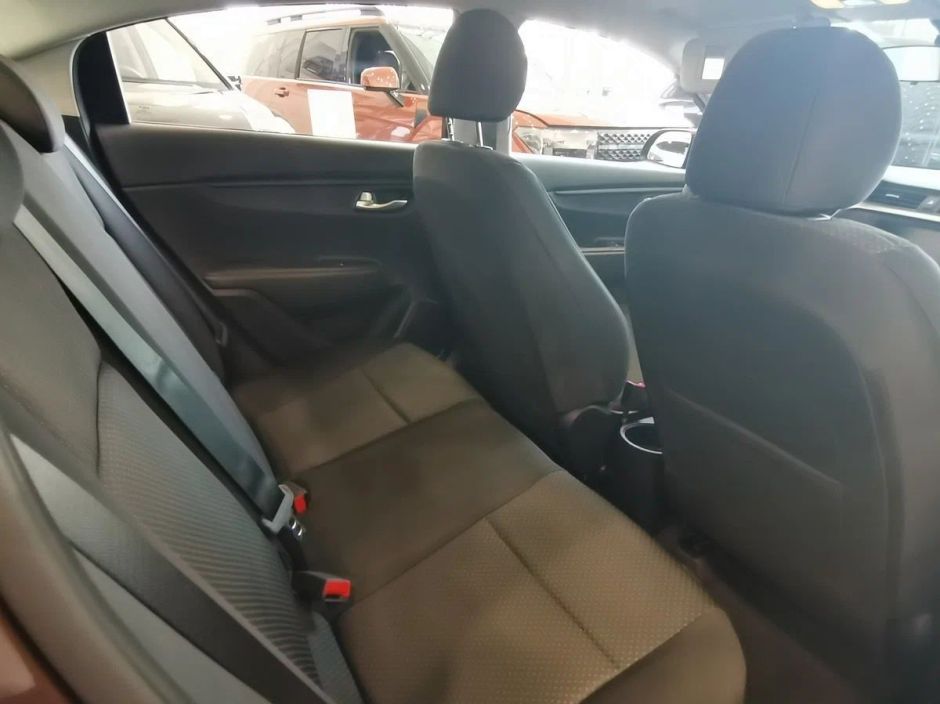 Solaris KRS Luxe AV 1.6 АКПП, 2024 фото 8