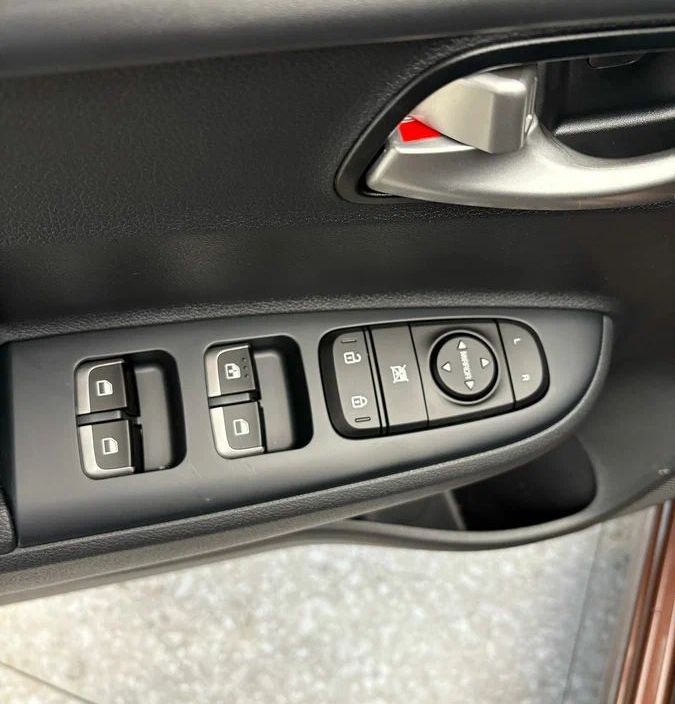 Solaris KRS Luxe AV 1.6 АКПП, 2024 фото 10