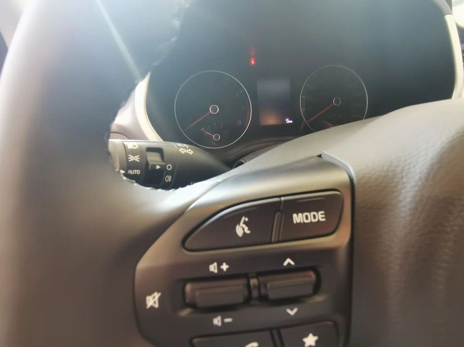 Solaris KRS Luxe AV 1.6 АКПП, 2024 фото 13