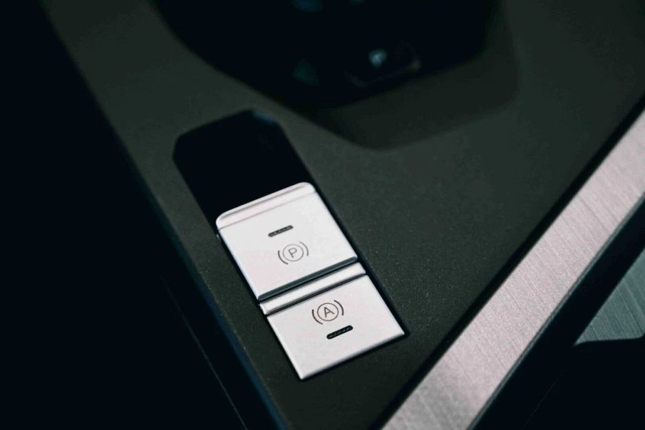 Soueast DX8S Elite (China) 1.5 РКПП, 2024 фото 14