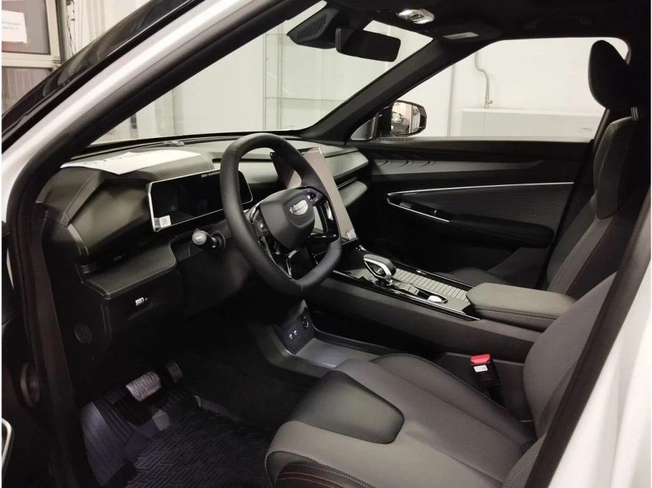 Geely Cityray Flagship 1.5 РКПП, 2024 фото 9