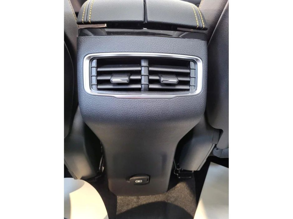 FAW Bestune T77 Luxury (DCT) 1.5 РКПП, 2025 фото 4