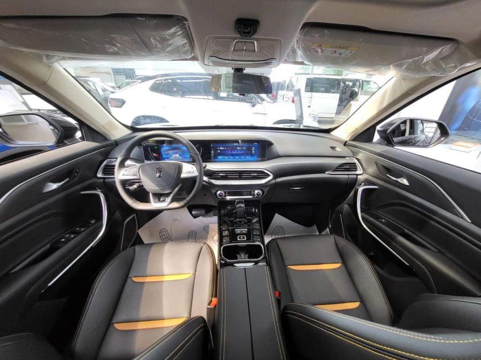 FAW Bestune T77 Luxury (DCT) 1.5 РКПП, 2025 фото 6