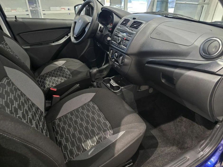 LADA Granta Comfort (2023-2024) 1.6 МКПП, 2024 фото 6