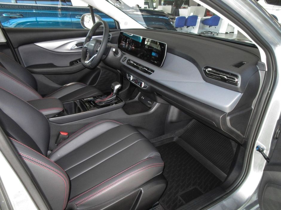 BAIC U5 Plus Honor 1.5 CVT, 2024 фото 6