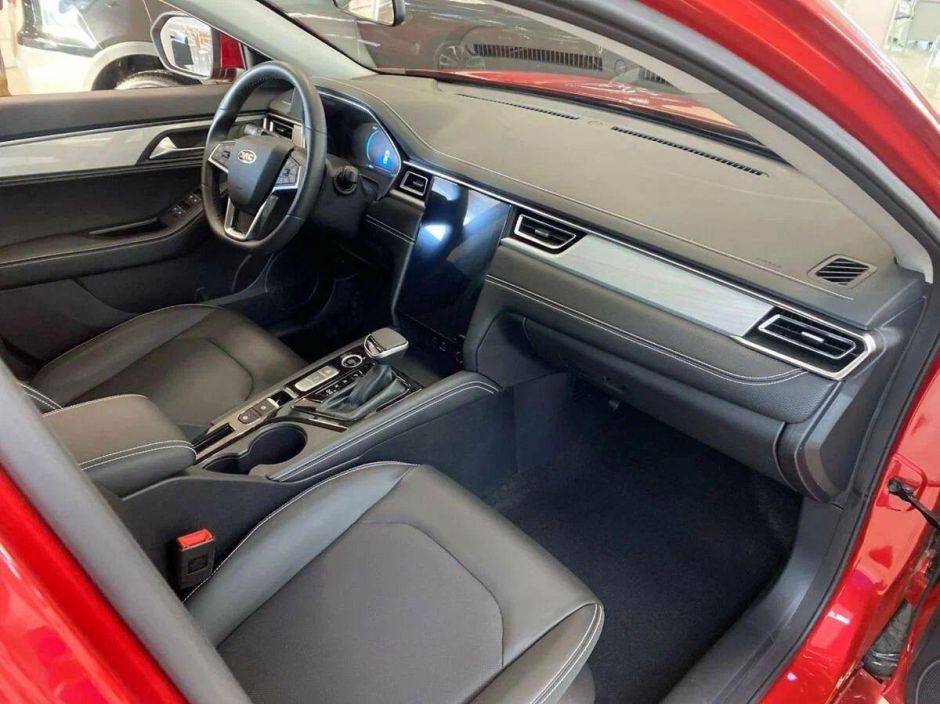 JAC J7 Luxury 1.5 CVT, 2024 фото 6