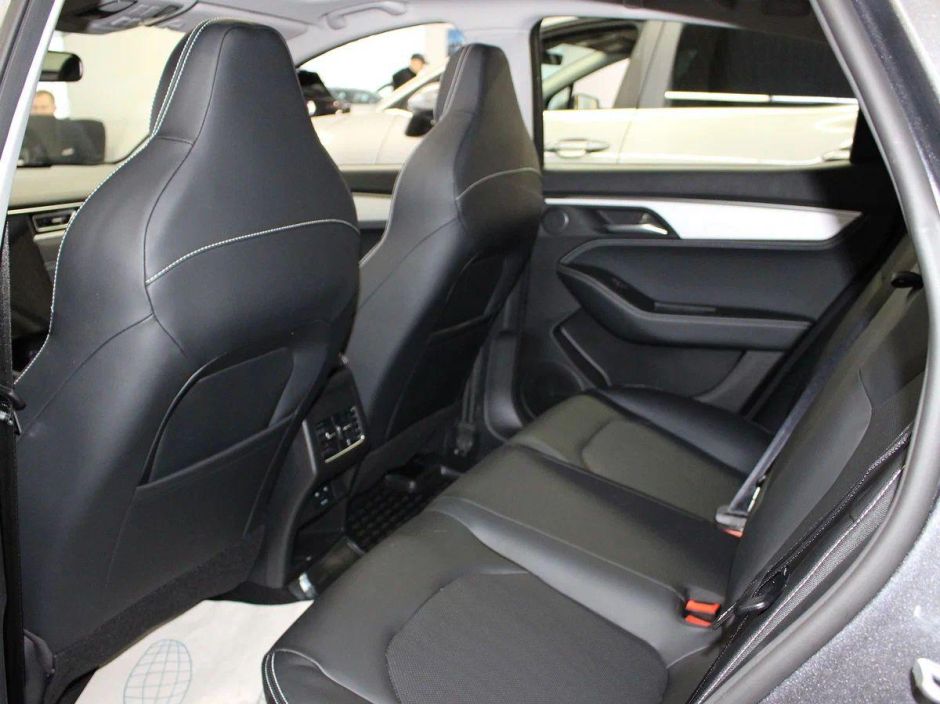 JAC J7 Luxury 1.5 CVT, 2024 фото 5