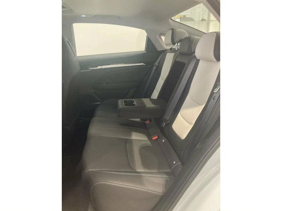 Livan S6 Pro Premium 1.5 РКПП, 2024 фото 11