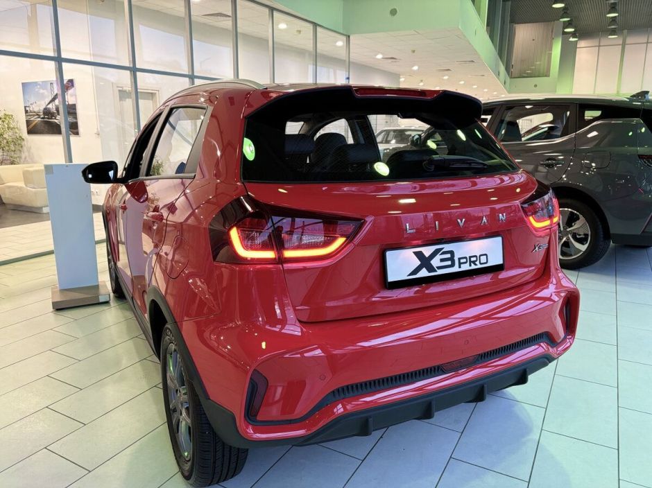 Livan X3 Pro Luxury 1.5 CVT, 2024 фото 2