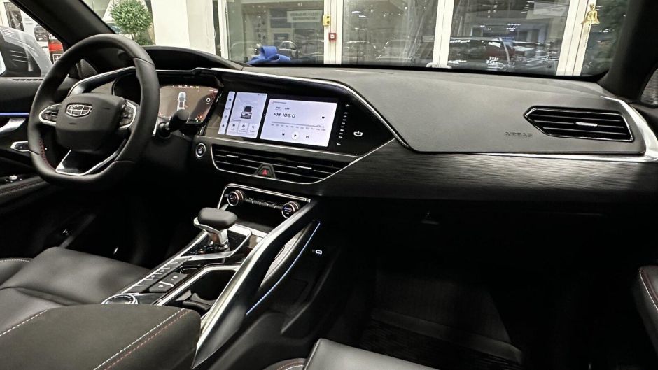 Geely Tugella Flagship 2.0 АКПП, 2024 фото 8