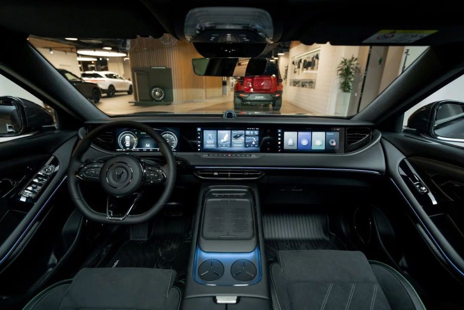 Voyah Free EVR Sport Edition 1.5 АКПП, 2024 фото 9