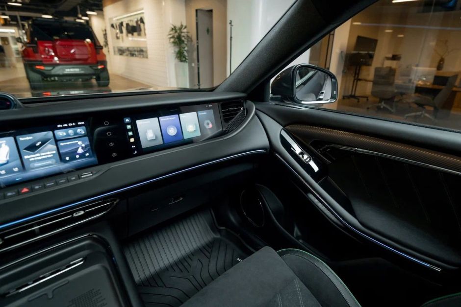 Voyah Free EVR Sport Edition 1.5 АКПП, 2024 фото 16