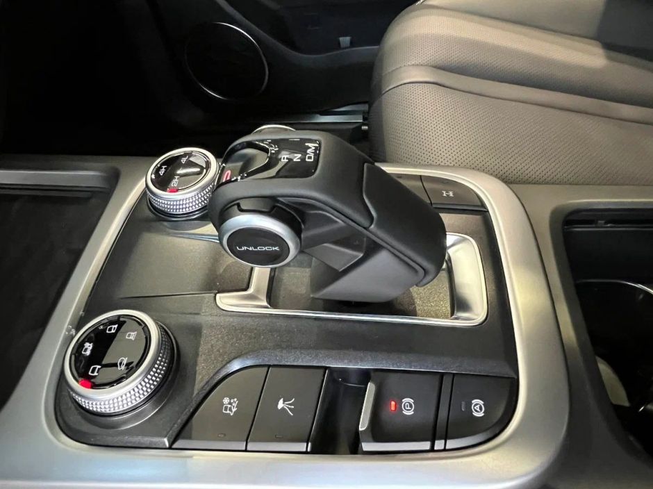 Tank 300 Premium 2.0 АКПП, 2024 фото 15