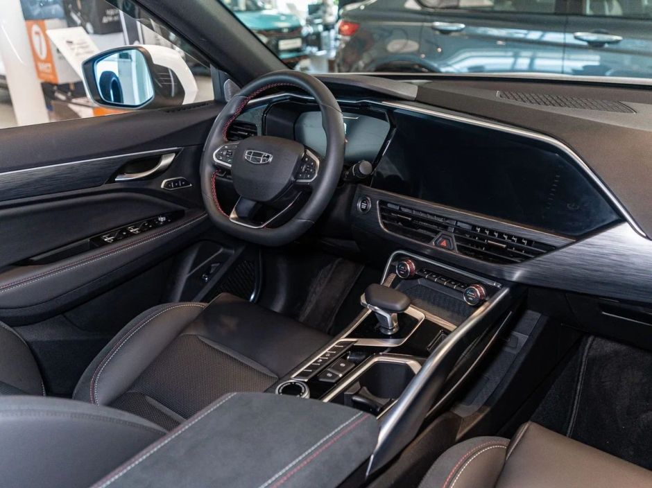 Geely Tugella Flagship 2.0 АКПП, 2024 фото 9