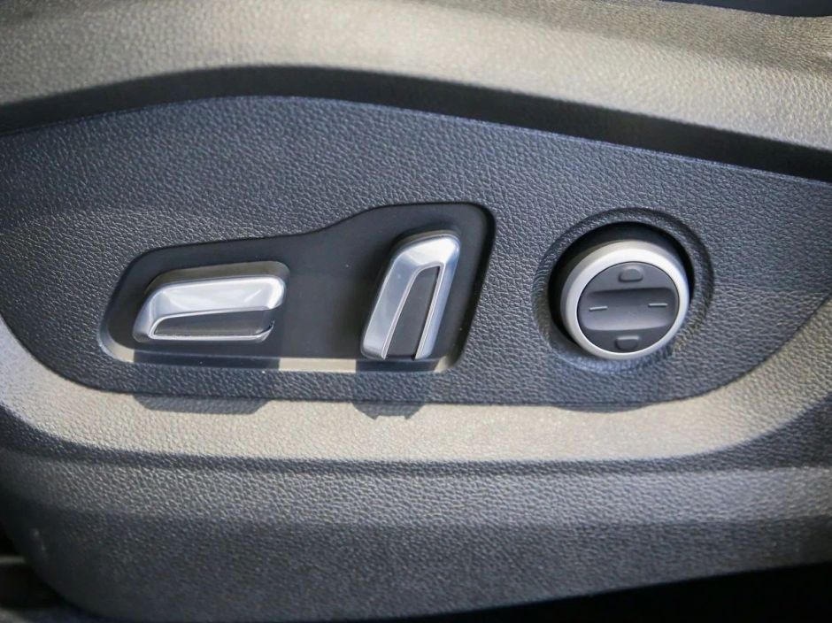 Xcite X-Cross 7 Techno 1.5 CVT, 2024 фото 10