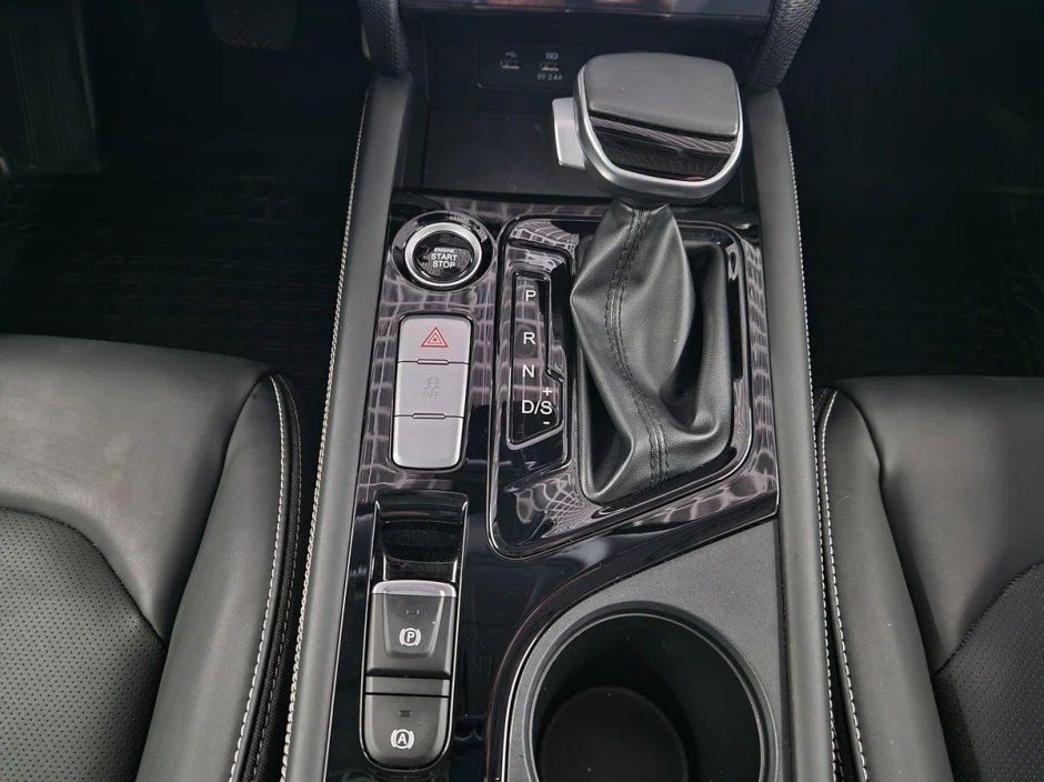 JAC J7 Luxury 1.5 CVT, 2024 фото 10