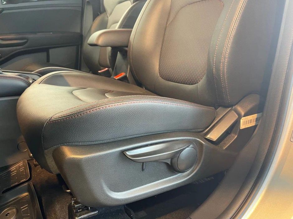 JAC JS3 Luxury 1.6 CVT, 2024 фото 19