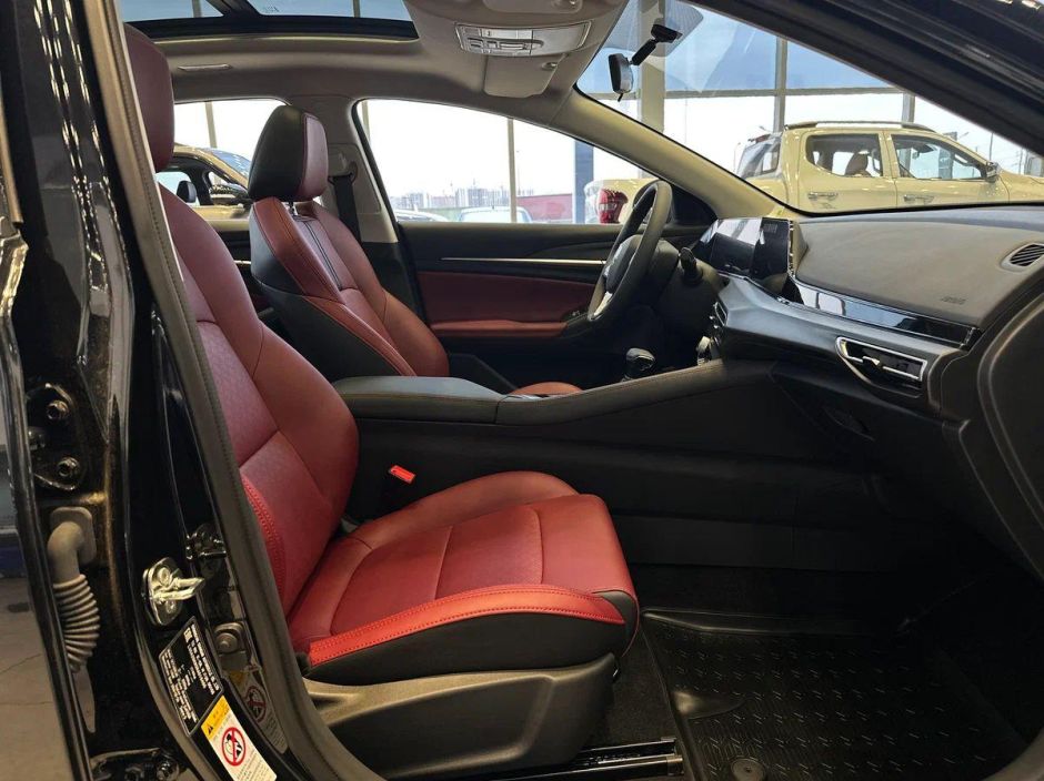 Changan Eado Plus LX 1.4 РКПП, 2024 фото 7