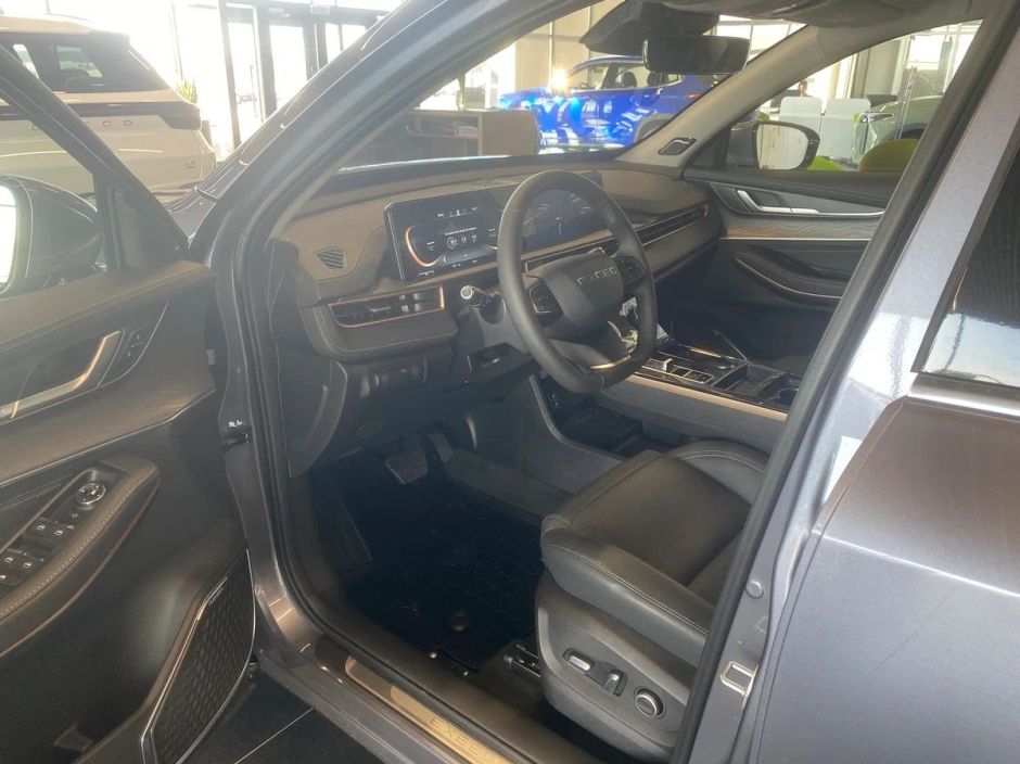 EXEED LX Prestige Plus 1.5 CVT, 2024 фото 7