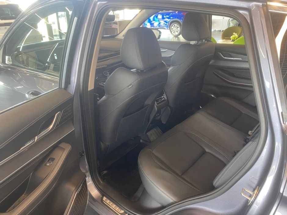 EXEED LX Prestige Plus 1.5 CVT, 2024 фото 8