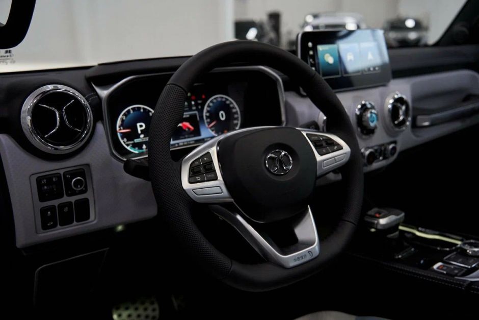 BAIC BJ40 Flagship 2.0 АКПП, 2024 фото 5