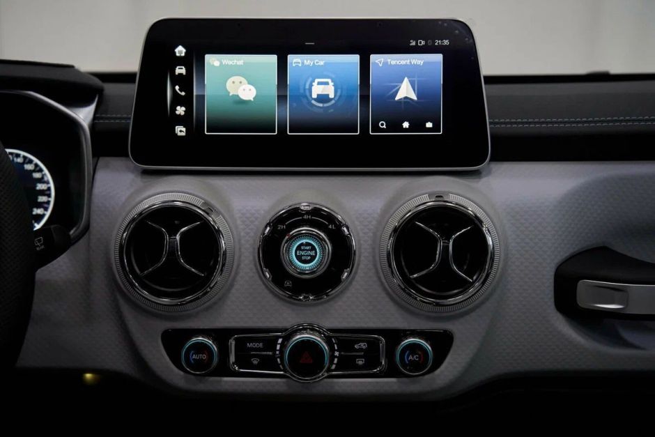 BAIC BJ40 Flagship 2.0 АКПП, 2024 фото 14