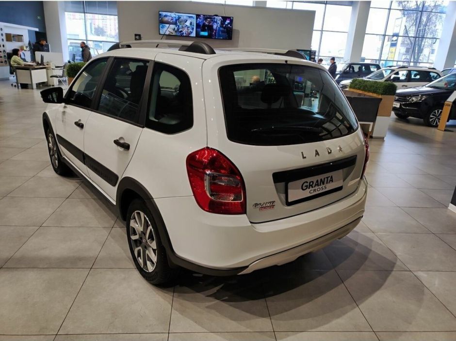 LADA Granta Comfort (2023-2024) 1.6 МКПП, 2024 фото 3