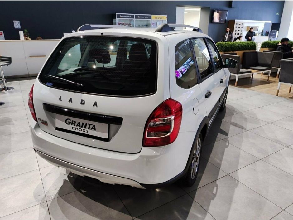 LADA Granta Comfort (2023-2024) 1.6 МКПП, 2024 фото 4