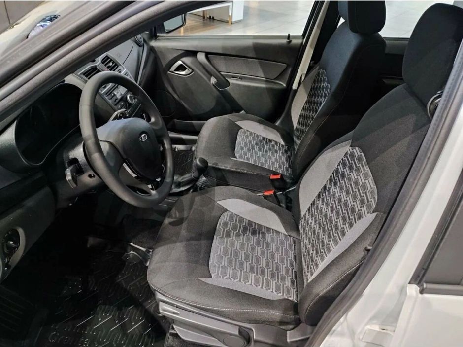 LADA Granta Comfort (2023-2024) 1.6 МКПП, 2024 фото 6